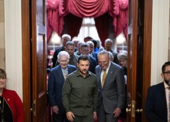 Zelensky blitzes Washington in urgent effort to bolster support