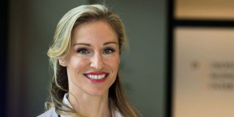 Top Virginia Democrat defends candidate who streamed sex acts with husband online for ‘tips’: ‘Fight back’