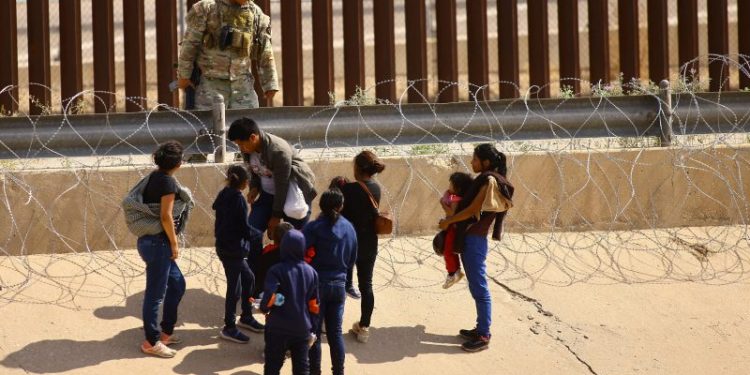 Families crossing U.S. border illegally reached all-time high in August