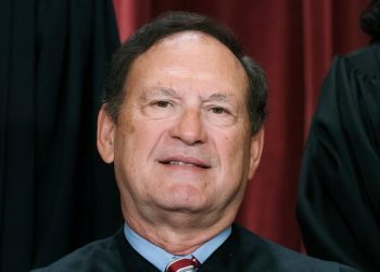 Justice Samuel Alito schools Senate Democrats on ‘unsound’ demand he recuse himself