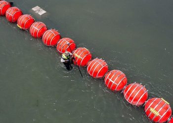 Court lets Texas keep floating border buoys in Rio Grande — for now