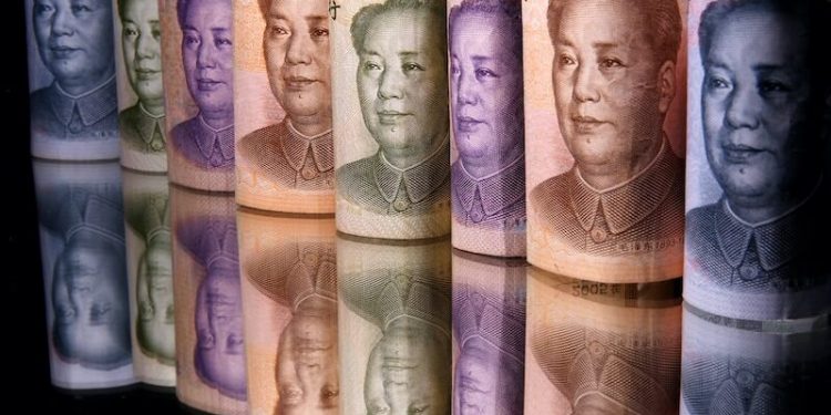 China’s Yuan Holds Steady Amidst Dollar Weakness