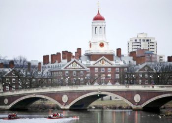 Law firm rescinds job offers to Harvard students over Israel letters