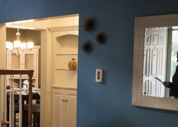 Homebuyers feel locked out as prices soar and mortgage interest rates hit new highs