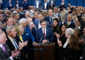 Shouting down an election-denial question embodies the Republicans’ problem