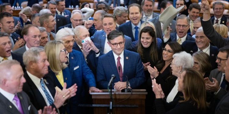 Shouting down an election-denial question embodies the Republicans’ problem