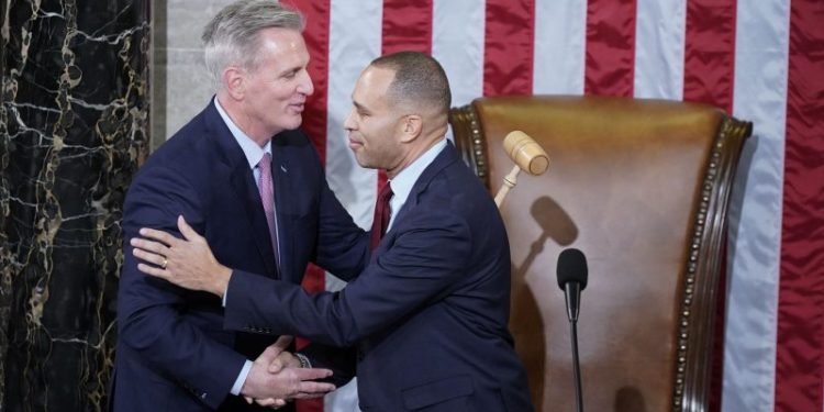 Democrats can’t really save Kevin McCarthy