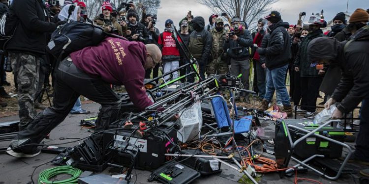 Man who attacked reporter on Jan. 6 sentenced to more than 4 years