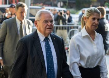 Democrat Sen Menendez’s wife hit, killed pedestrian while driving in 2018: reports