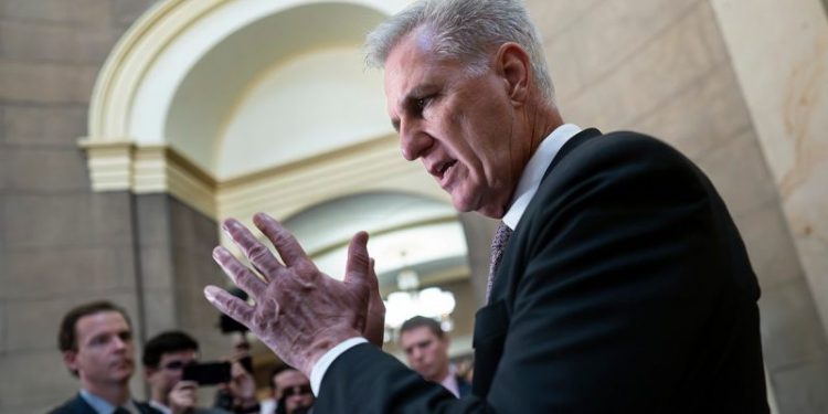 Republicans warn of mass exodus from bipartisan group over Dem failure to back McCarthy