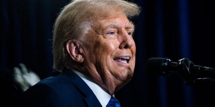 Campaign, court gag order collide with Trump attack on likely witness