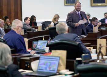 N.C. Republicans pass redistricting map expected to flip 3 House seats