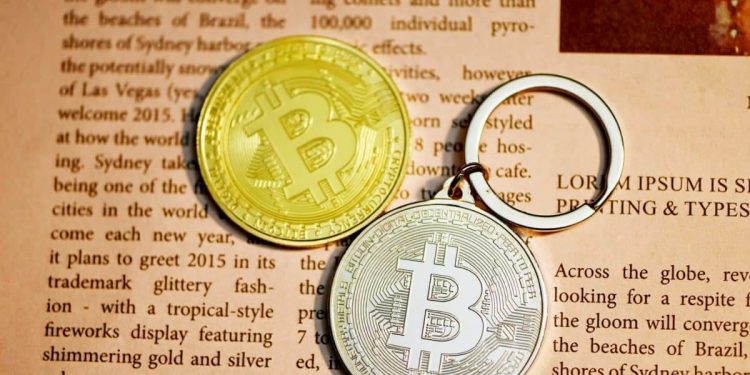 Bitcoin and Ethereum: Bitcoin finds support at $28200