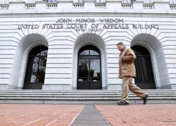 This conservative appeals court’s rulings are testing the Supreme Court