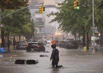 A new measure of the political-cultural gap on climate change