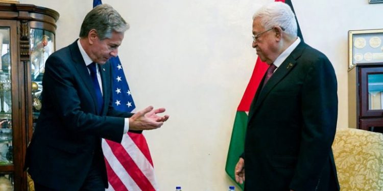 Sec Blinken exchanges warm greeting with Palestinian president, remains silent on aid for Gaza