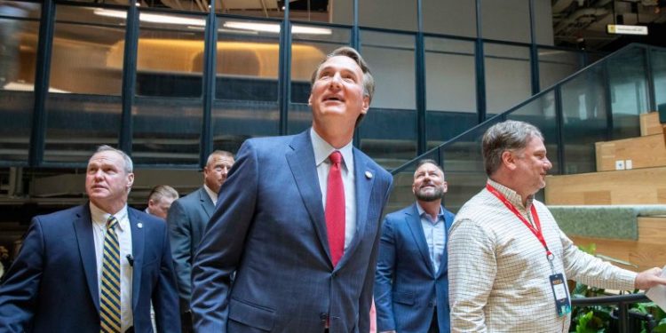 Glenn Youngkin and the gap between fentanyl politics and reality