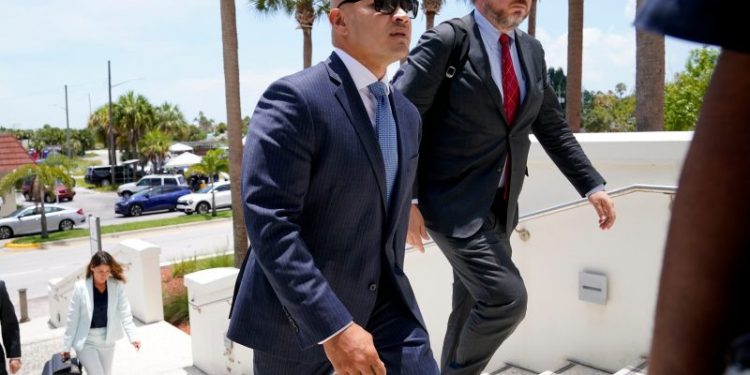 Trump co-defendant Nauta can keep lawyer despite potential conflict