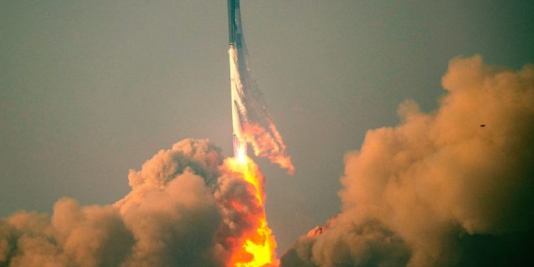 SpaceX to the FAA: The industry needs you to move faster