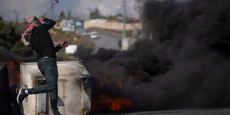 Israel arrests 63 Hamas operatives in West Bank