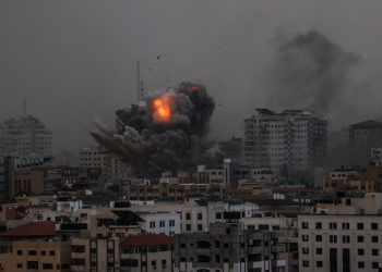 Hamas armed wing warns it will start killing Israeli hostages for any new bombing of homes without warning