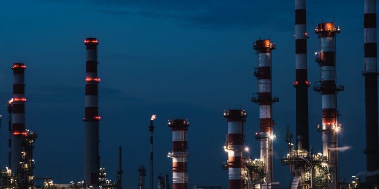 Oil and natural gas: Oil retreated to the $82.00 level