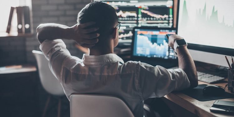 Bill Ackman Predicts Rate Hikes for Economic Sustainability