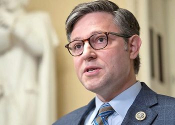 Democrat support critical for Johnson’s plan to avoid shutdown amid growing GOP opposition