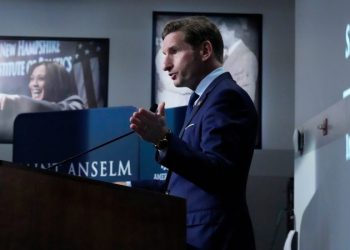 ‘You just gaslit her’: How Dean Phillips’s first town hall went off the rails in N.H.