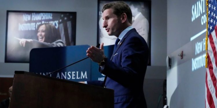 ‘You just gaslit her’: How Dean Phillips’s first town hall went off the rails in N.H.