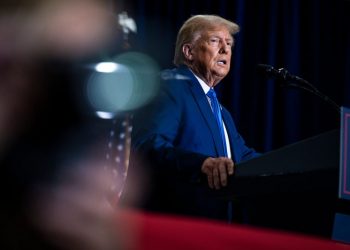 Trump’s rivals seize on opportunities to challenge his acuity