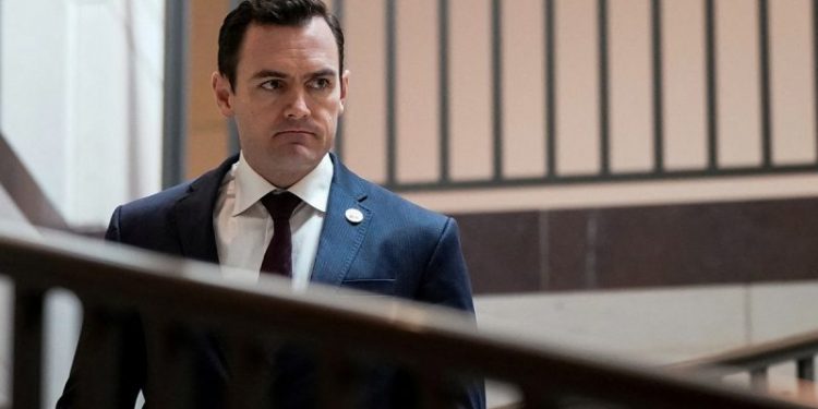 Congress weighs ban on government contracts for ‘adversarial biotech companies’ like China’s BGI