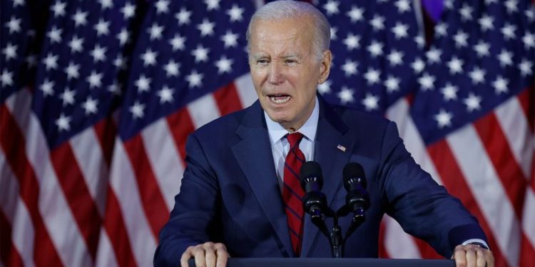 Support for Biden crumbling as unfavorable poll numbers continue to roll in