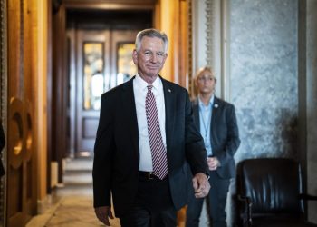 Senate Republicans erupt in anger over Tuberville’s military freeze