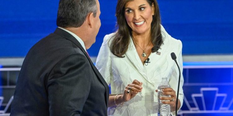 How Christie could help Haley if he dropped out