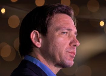 Largest donor to DeSantis presidential bid considering switch to Trump