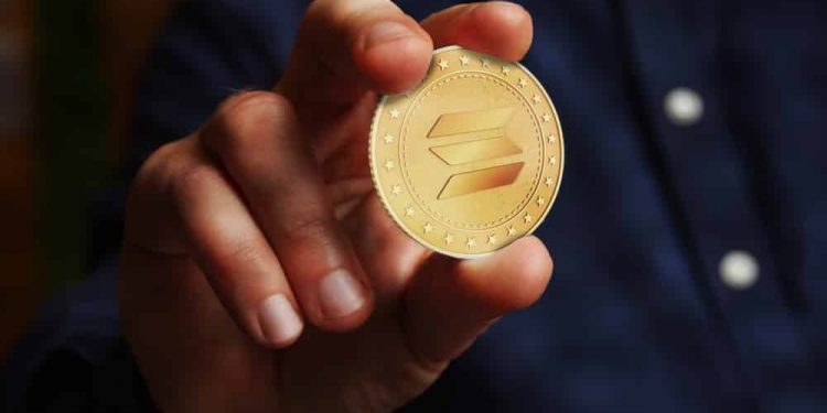 Solana and Cardano: Solana remains below 45.00 for now