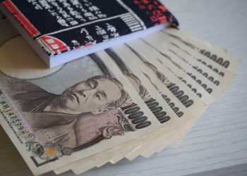Yen Conversion Pulls Back as Traders Await Fed Announcement