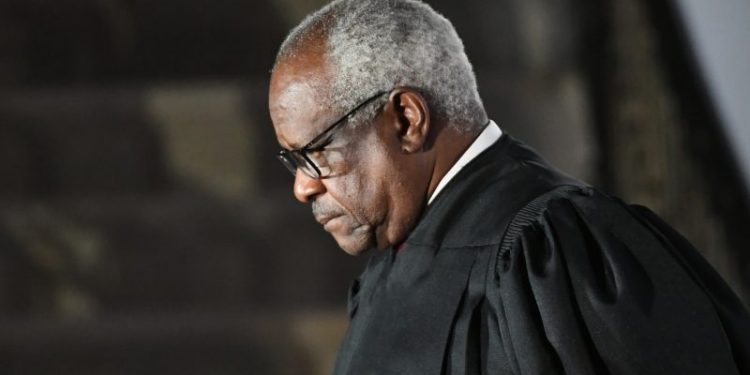 Democrats ramp up pressure on Clarence Thomas to recuse himself in Trump case