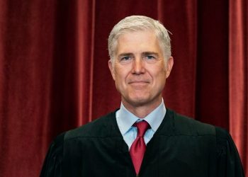 Supreme Court justice decided to overturn Roe just 10 minutes after receiving Dobbs draft decision: report