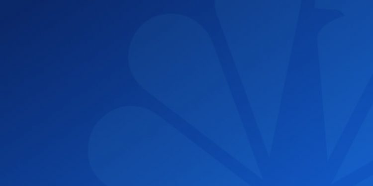 Apple makes surprise decision to pause some Watch sales before Christmas over patent dispute