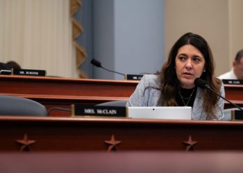 House lawmakers release bipartisan paid family leave plan