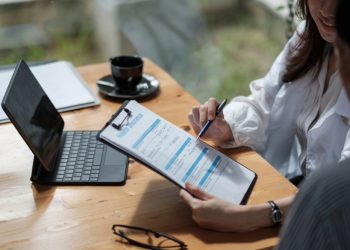 What is cover note insurance?