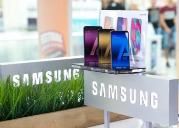 Galaxy S24’s AI Translation Extends Beyond Samsung Devices