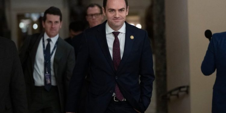 In chaotic scene, Republicans argue with GOP lawmaker after ‘no’ vote on impeachment