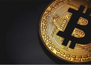 Bitcoin Dips to $51,500 Amid Market Caution