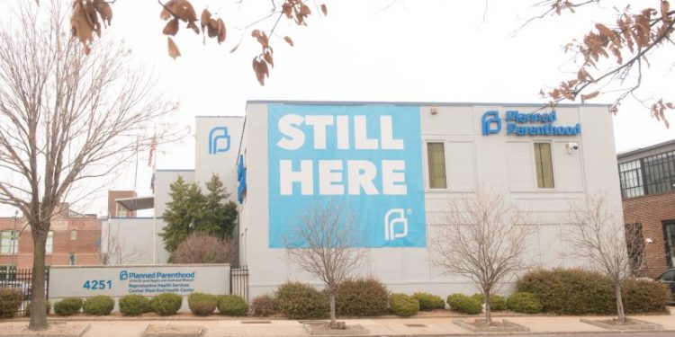 With abortion rights looming, Missouri GOP advances slanted ballot rules