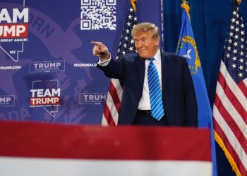 Trump meets with Ronna McDaniel – then calls for changes at Republican National Committee