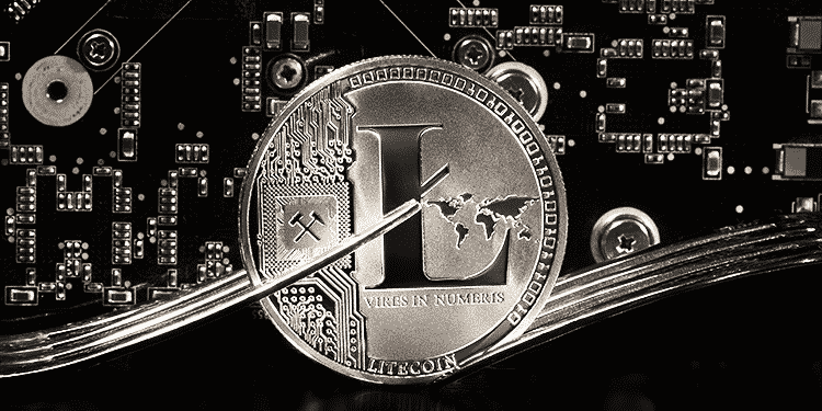 SafeMoon and Litecoin: Litecoin under pressure below $67.00