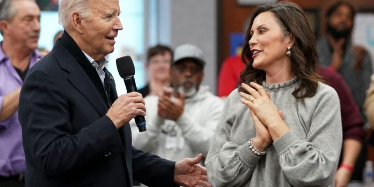 Whitmer navigates Michigan ‘minefield’ between Biden and Arab Americans